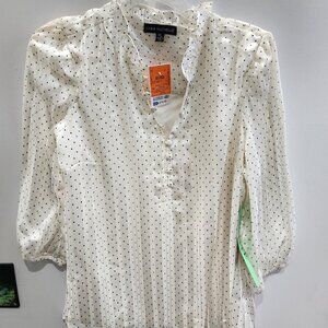 Women’s Blouse. Off-White. Petite Large.